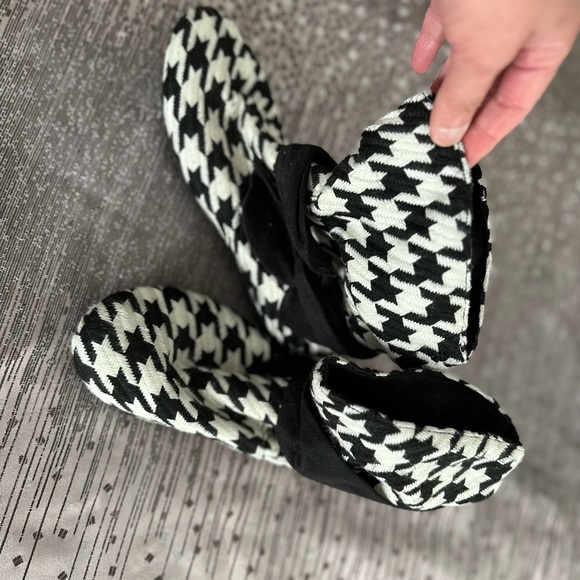 ALABAMA Houndstooth Booties 7M - Picture 3 of 11
